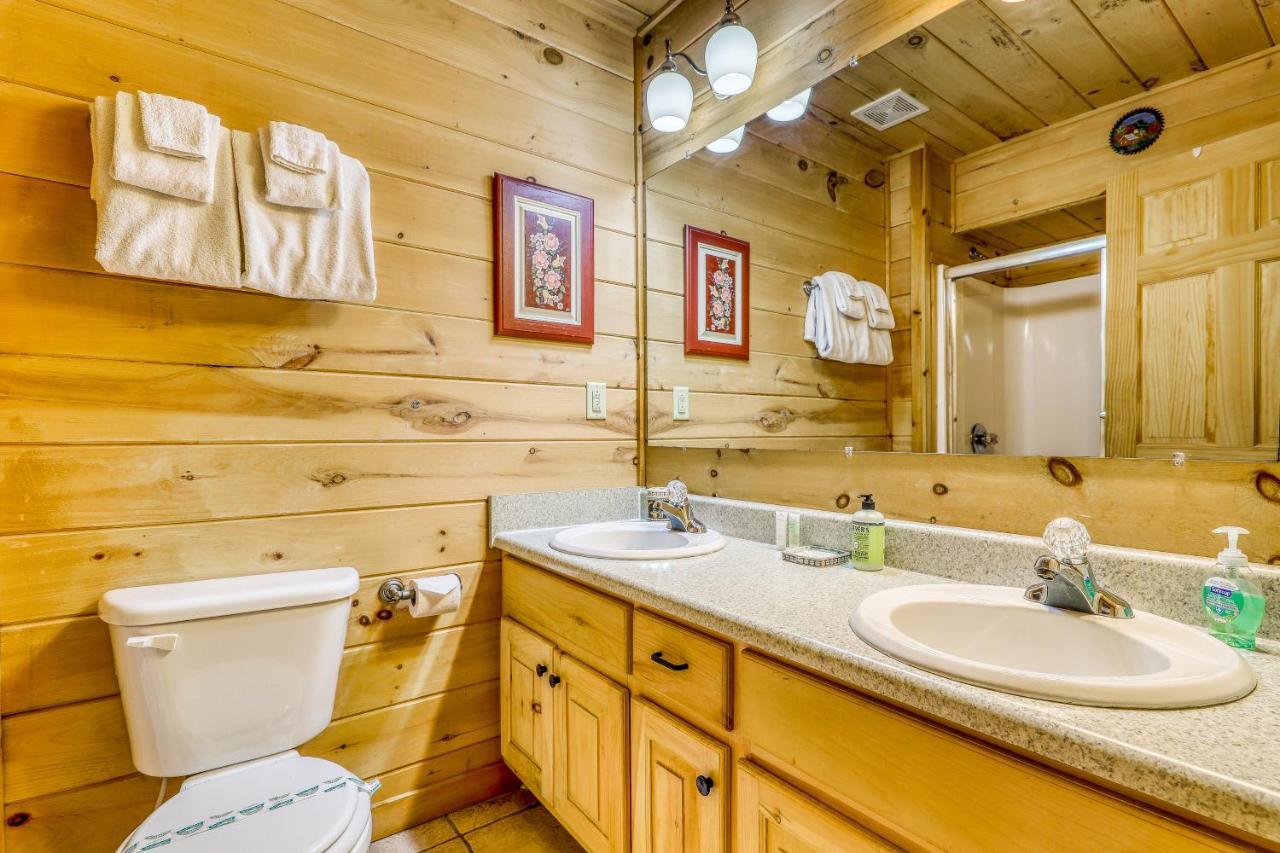 A Bear Pause Villa Blue Ridge Exterior foto