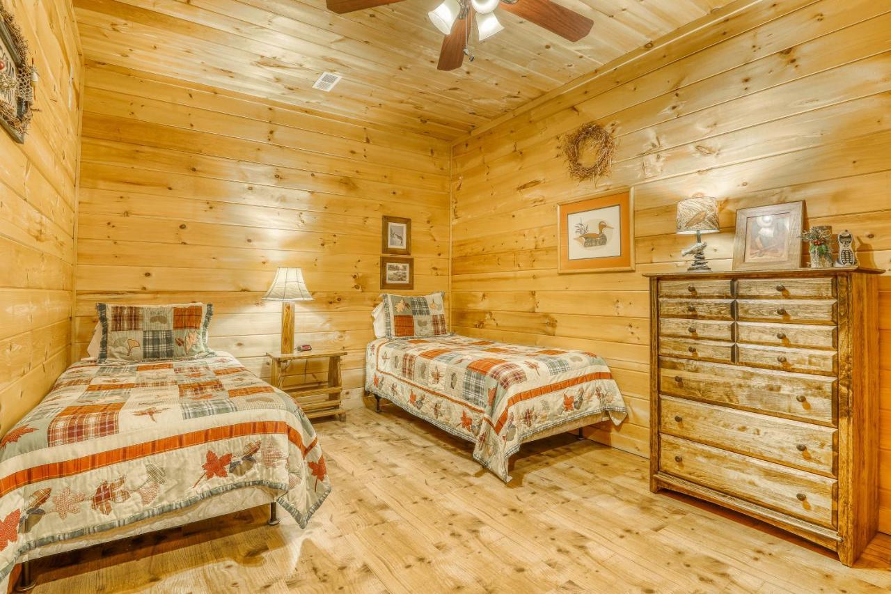 A Bear Pause Villa Blue Ridge Exterior foto